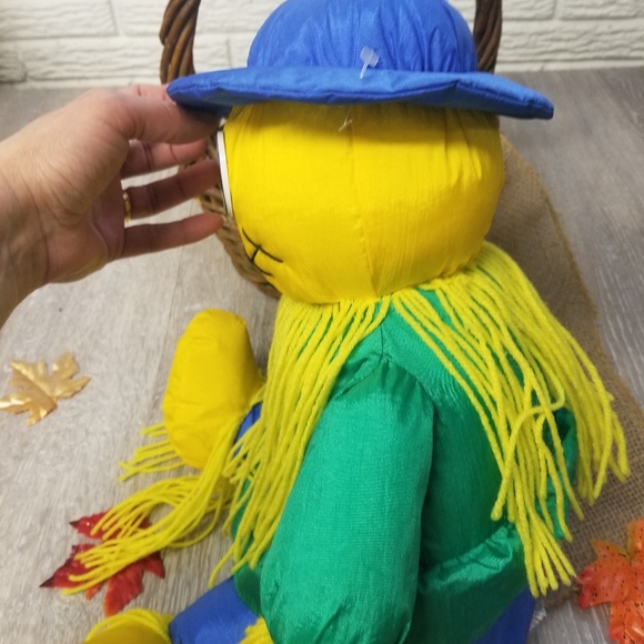 Nylon plush scarecrow (vintage) - Picture 7 of 14